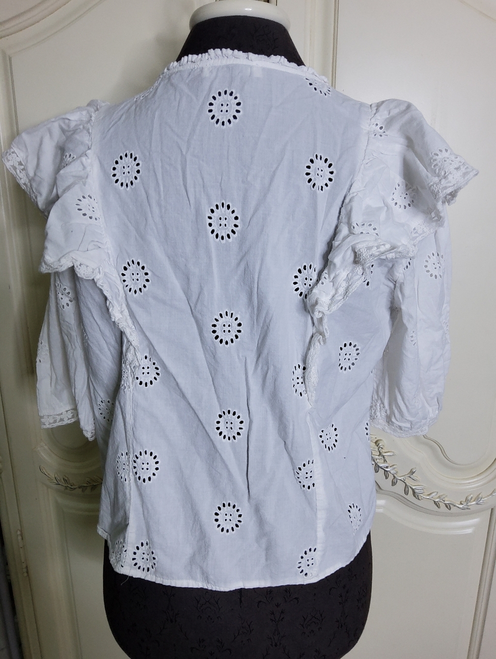Zara White Eyelet Ruffle Prairie Blouse - Picture 5 of 6